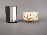 藏品(彩繪花卉紋杯)的圖片