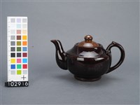 藏品(赤釉茶壺)的圖片
