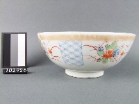 藏品(黃金釉彩繪花卉紋碗)的圖片