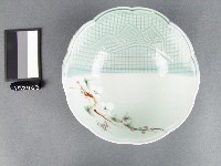 藏品(彩繪花卉紋碗)的圖片