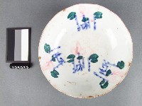 藏品(彩繪花卉紋碗)的圖片