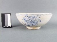 藏品(青花紅彩花卉囍字碗)的圖片