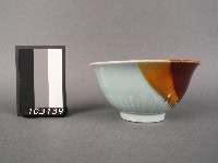 藏品(赤藍彩花卉紋碗)的圖片