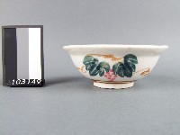 藏品(彩繪葡萄紋碗)的圖片
