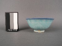 藏品(藍釉魚扇竹紋碗)的圖片