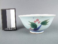 藏品(彩繪花卉紋碗)的圖片