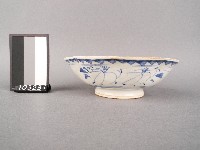 藏品(青花花卉紋碗)的圖片