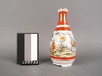 藏品(彩繪人物圖酒瓶)的圖片