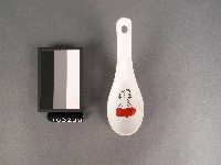 藏品(紅彩人物紋湯匙)的圖片