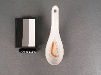 藏品(紅彩蝦紋湯匙)的圖片
