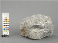 藏品(安山岩)的圖片