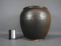 藏品(褐釉甕)的圖片