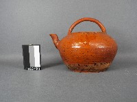 藏品(赤釉茶壺)的圖片