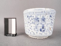 藏品(青花喜字香爐)的圖片