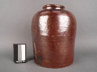 藏品(褐釉甕)的圖片