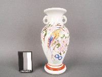 藏品(彩繪花鳥紋花瓶)的圖片
