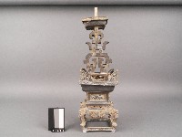 藏品(錫製壽字燭台)的圖片