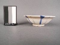 藏品(藍綠彩線紋碗)的圖片