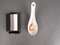 藏品(紅彩蝦紋湯匙)的圖片