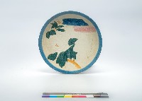 藏品(鶯歌手繪花卉盤)的圖片