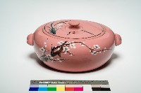 藏品(胭脂紅手繪梅蘭汽鍋)的圖片