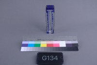 藏品(藍色雕刻四方瓶)的圖片