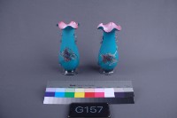 藏品(青色紅裡花瓶（一對）)的圖片