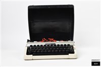 藏品(英文打字機)的圖片