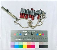 藏品(信號槍彈及六顆子彈)的圖片