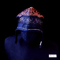 藏品(黑色緞紋棉布兒童風帽)的圖片