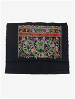 藏品(中國臺江苗族黑底彩色刺繡繡片)的圖片