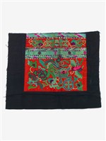 藏品(中國臺江苗族紅底綠縐繡繡片)的圖片