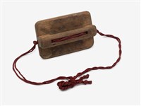 藏品(木製刀架)的圖片