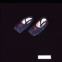 藏品(兒童週歲賀鞋)的圖片