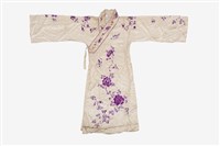 藏品(銀白色紫花長擺戲服)的圖片