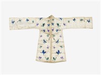 藏品(乳白色蝴蝶長擺戲服)的圖片