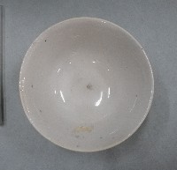 藏品(青花青線瓷碗(兩件)、彩繪寫意花卉紋瓷碗（多組）)的圖片