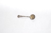 藏品(銀質府徽紋圓口小型湯匙)的圖片