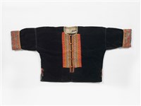 藏品(排灣族織紋黑色長袖上衣)的圖片