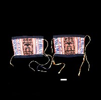 藏品(排灣族貴族人像紋綁腿一對)的圖片