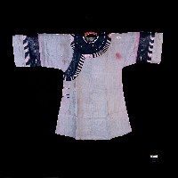 藏品(灰色素面婦女衫)的圖片