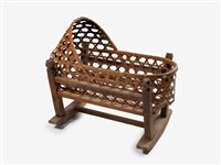 藏品(搖籃含底座一組)的圖片