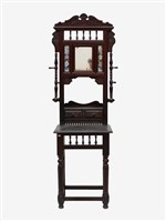 藏品(木製附鏡洗臉架)的圖片