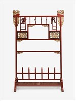 藏品(朱漆鎏金衣架)的圖片