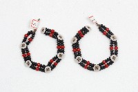 藏品(達悟族串珠鈕扣手飾一對)的圖片