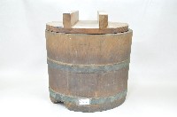 藏品(木製帶蓋飯桶（大、小兩件）)的圖片