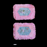 藏品(粉紅色花卉繡樣枕頭套)的圖片