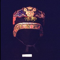 藏品(黑色動物紋繡樣童帽)的圖片