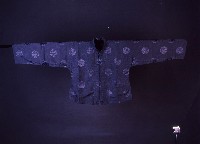 藏品(臺灣漢人族群男性黑色提花對襟衫)的圖片