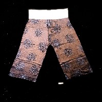 藏品(臺灣漢人族群男性褐色提花大襠褲)的圖片